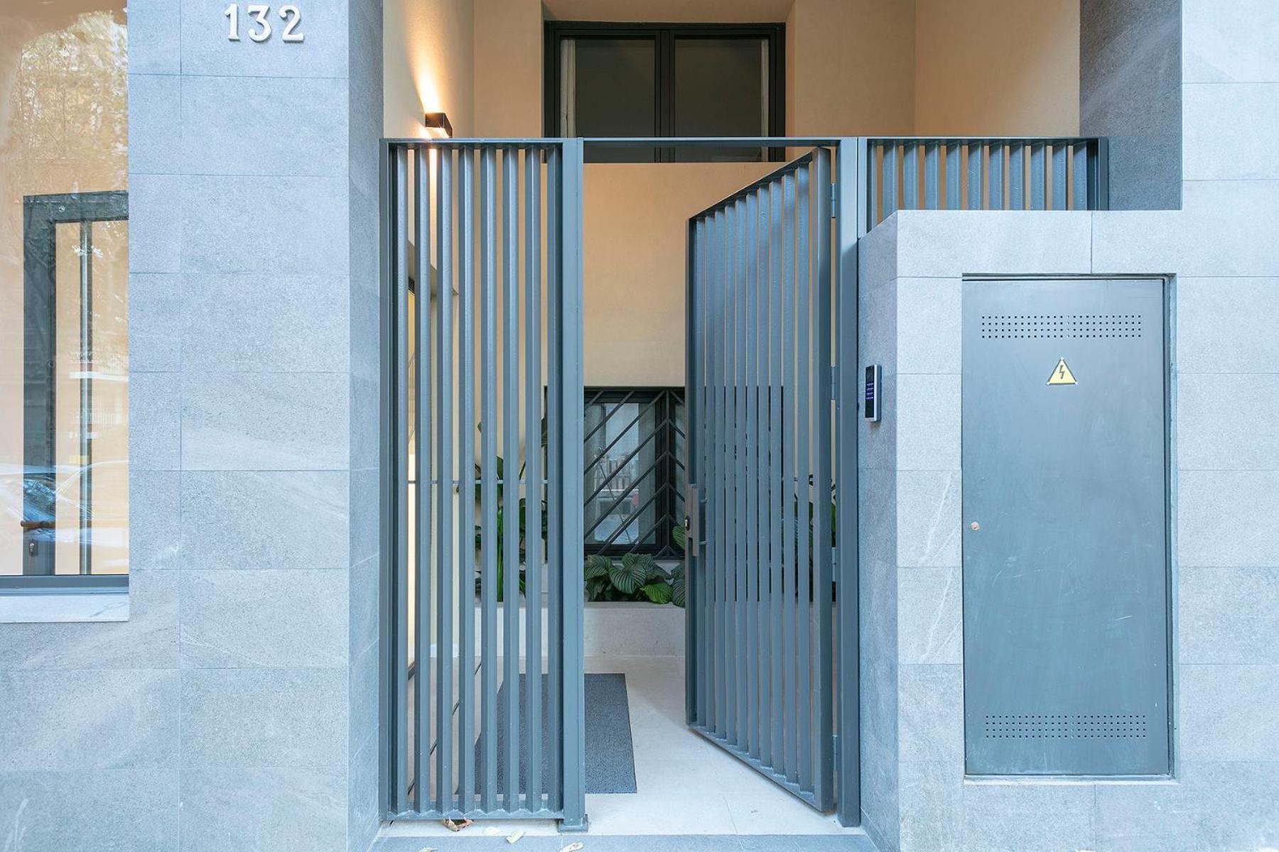 Your Home- Apartment Camp Nou 1 L'Hospitalet de Llobregat Exteriör bild
