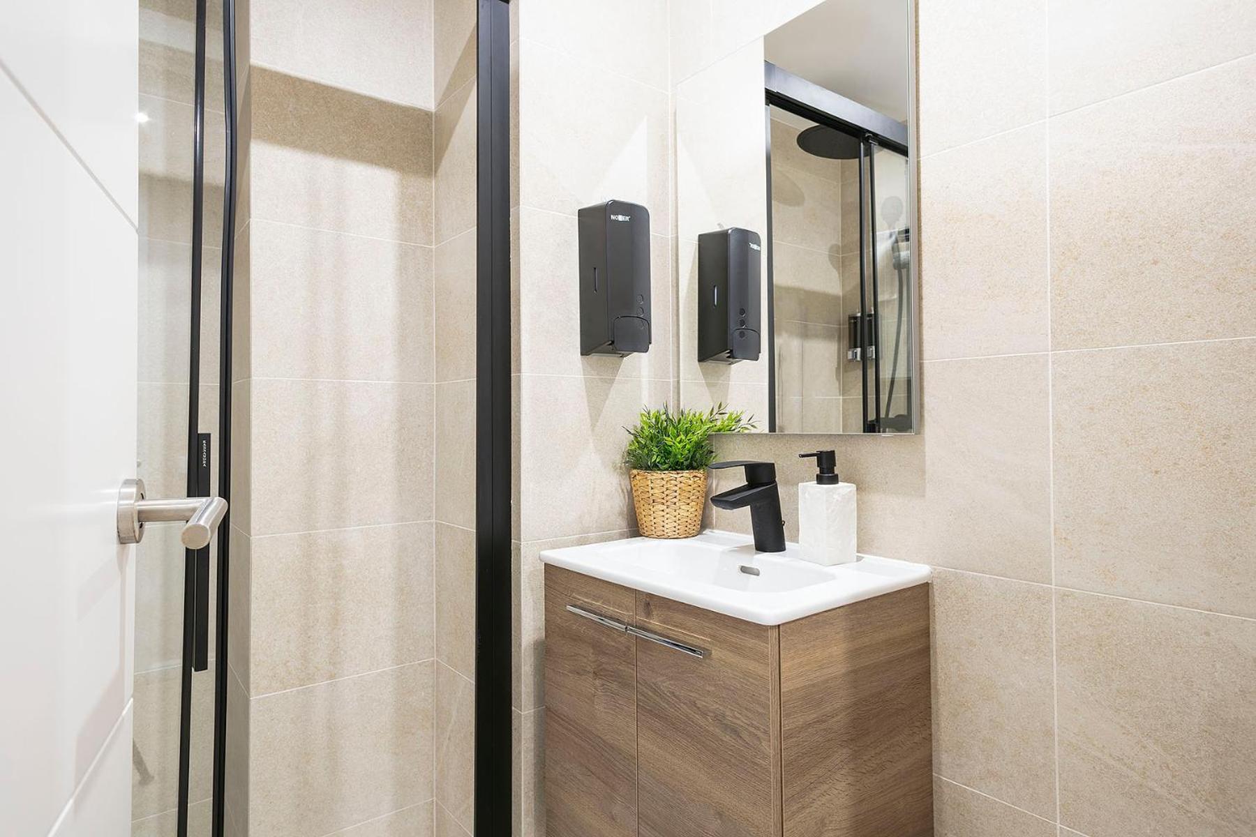 Your Home- Apartment Camp Nou 1 L'Hospitalet de Llobregat Exteriör bild